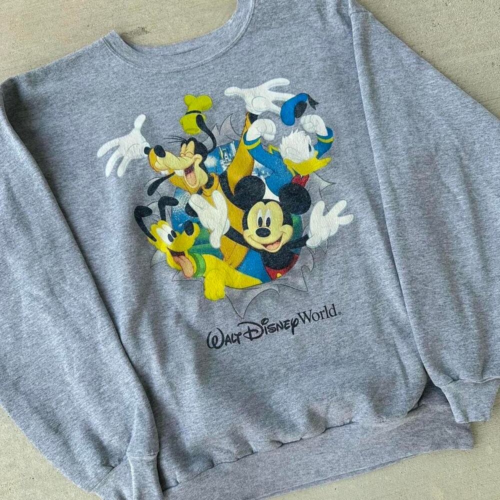 Vintage Y2K Disney Mickey Mouse Sweatshirt